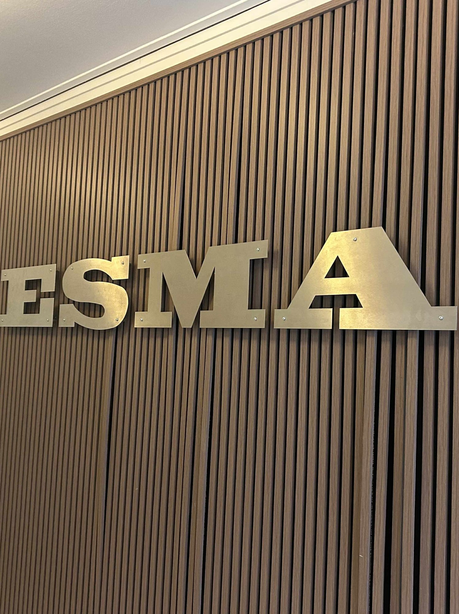 5b721d25-07ef-4fa9-9cd7-7bf744fe2665-1